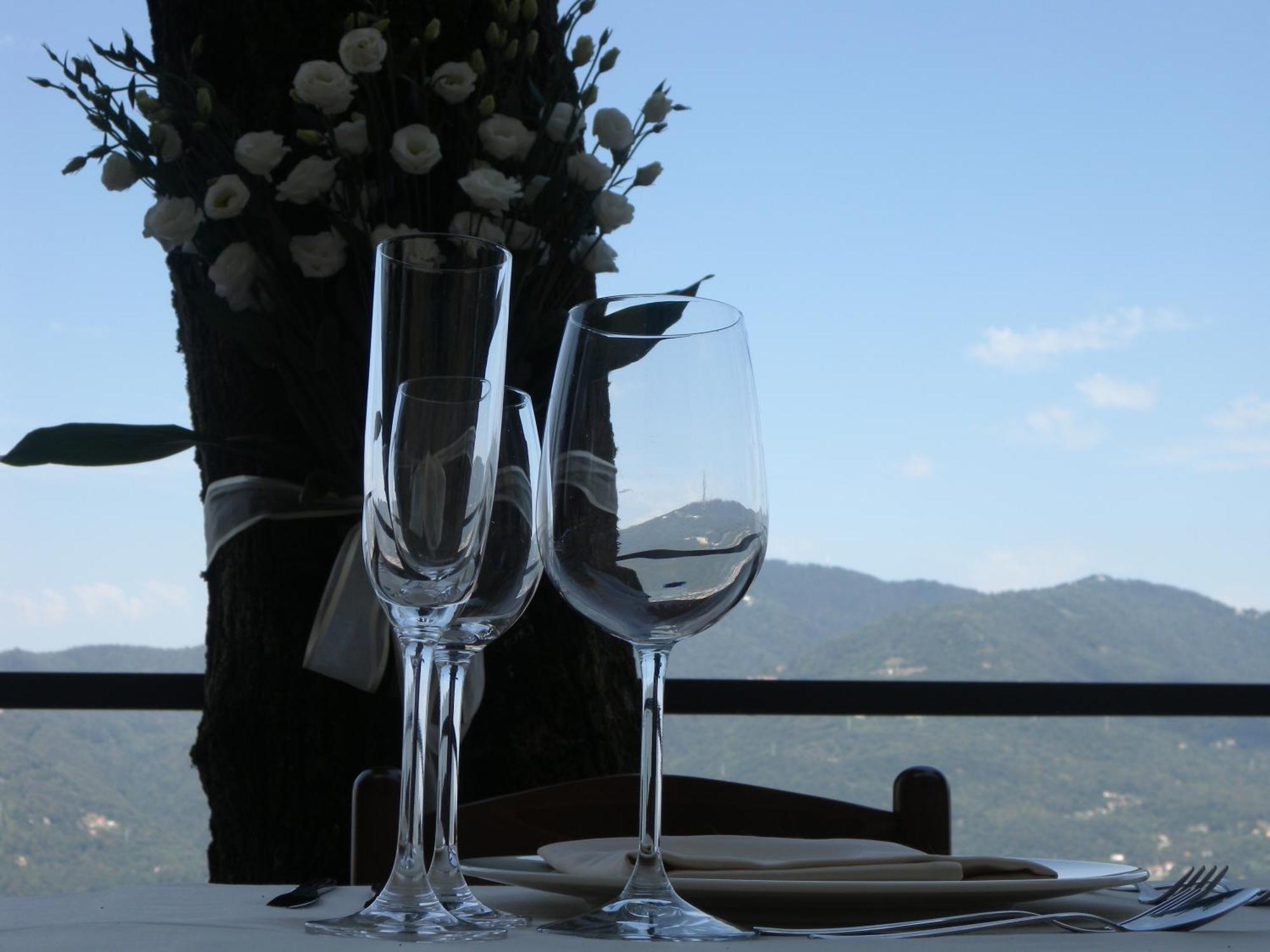 Ristorante Hotel Falchetto Brunate Extérieur photo